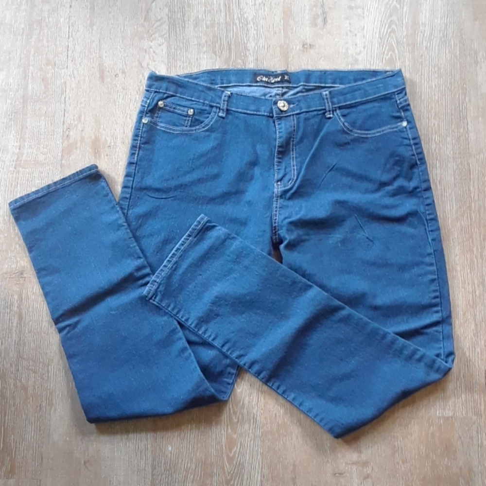 Old Skool Dark Wash Straight Leg Blue Jeans